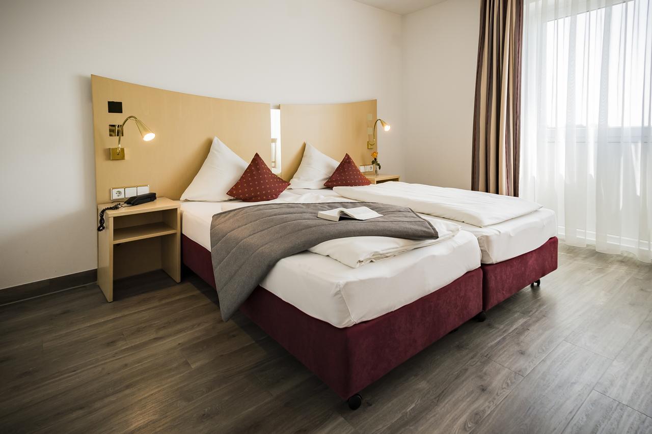 City-Hotel Garni Neu-Ulm Luaran gambar